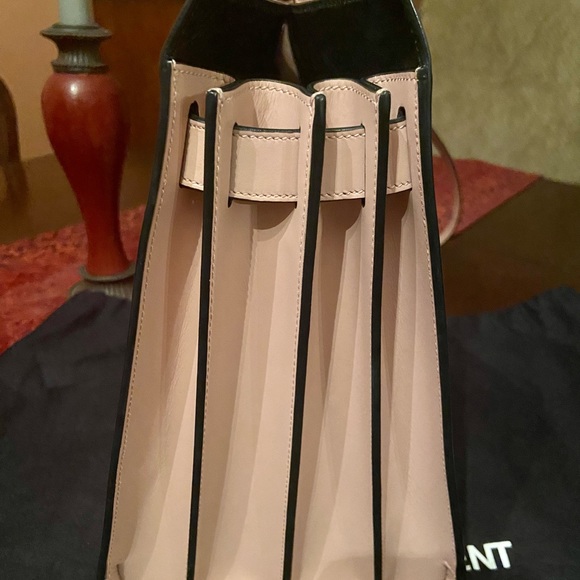 YSL SAC DE JOUR - Picture 4 of 8